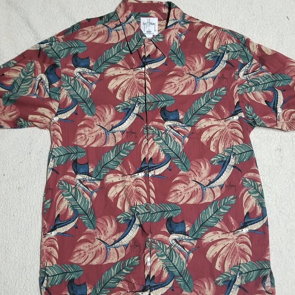 Guy Harvey by aftco size large button down shirt